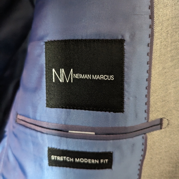 Neiman Marcus Stretch Fit Suit Coat - Picture 3 of 6